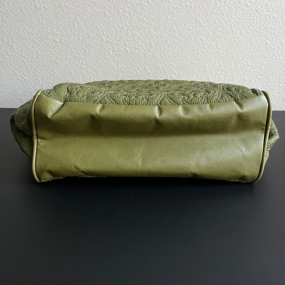 Petunia Pickle Bottom City Carryall Quilted Diaper Bag Olive Tote Crossbody Luxe